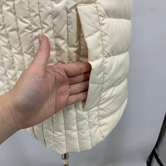 Talbots Vest Womens XS Extra Small Cream Down Filled Full Zip Turtleneck Jacket - Picture 5 of 14